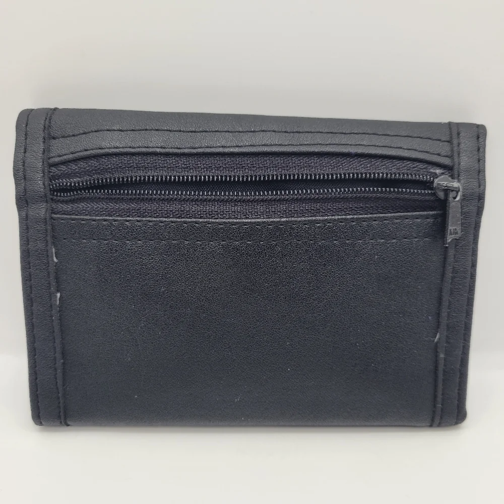 Vintage Rare Las Vegas Black Wallet Faux Leather Zip Compartments Credit Cards - Picture 2 of 13